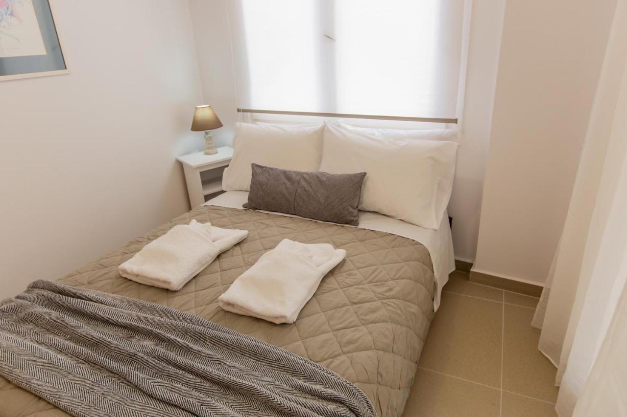 Costos Condos New 10B 2 Bedrooms Condo نافبكْتوس المظهر الخارجي الصورة