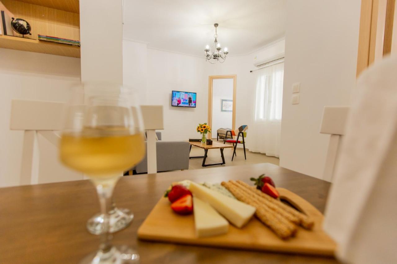 Costos Condos New 10B 2 Bedrooms Condo نافبكْتوس المظهر الخارجي الصورة