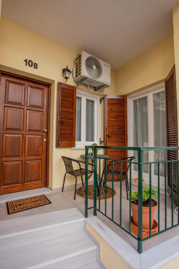 Costos Condos New 10B 2 Bedrooms Condo نافبكْتوس المظهر الخارجي الصورة