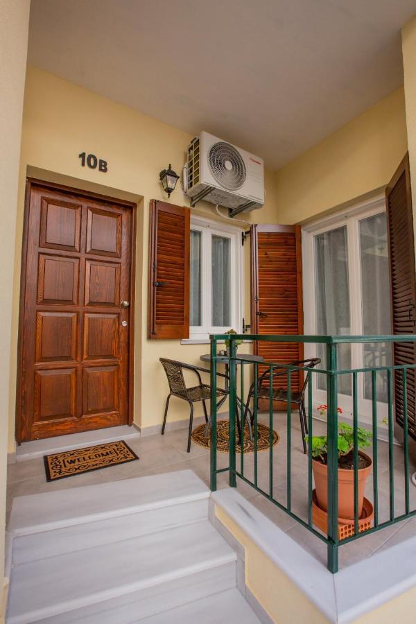 Costos Condos New 10B 2 Bedrooms Condo نافبكْتوس المظهر الخارجي الصورة